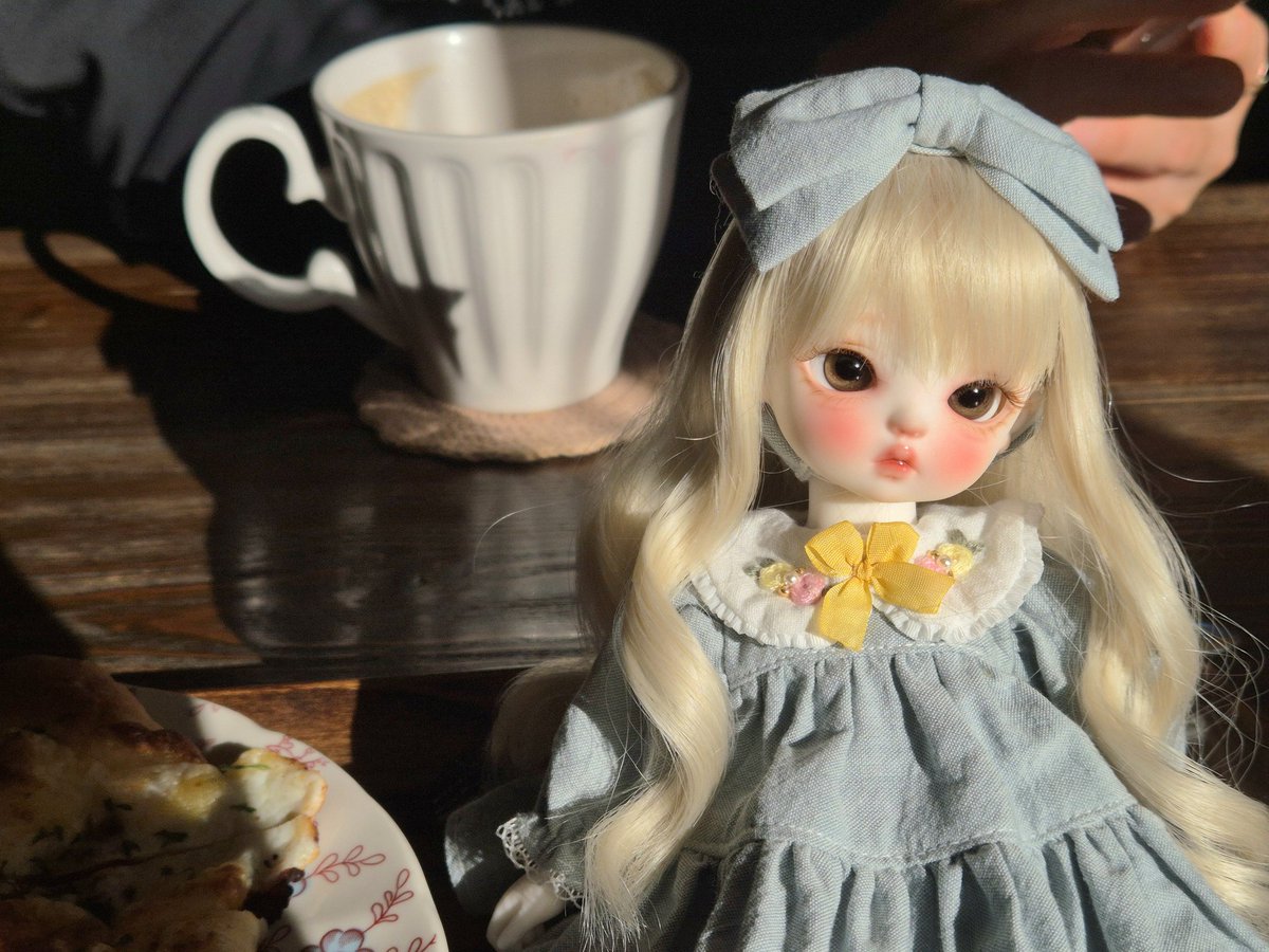 역시.. 자연광이 최고예요
시요랑 카페 나들이ㅡ💕