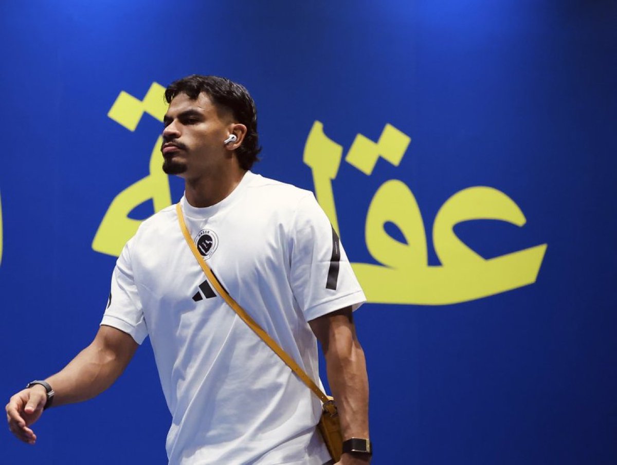 🚨🚨🚨 عاااااااااااااااااااااااااااااااااااااااااااجل :

سعد الناصر اساسي امام الاهلي .... بوشل هو الدكه 😱