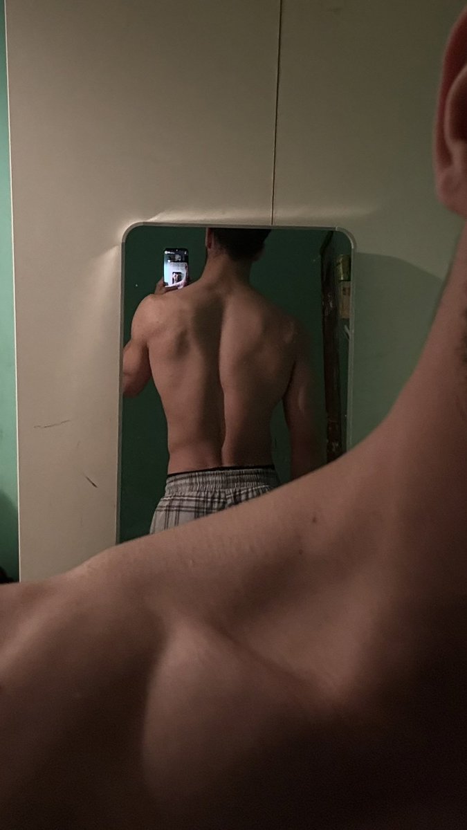 🇸🇦 حنحش tweet media