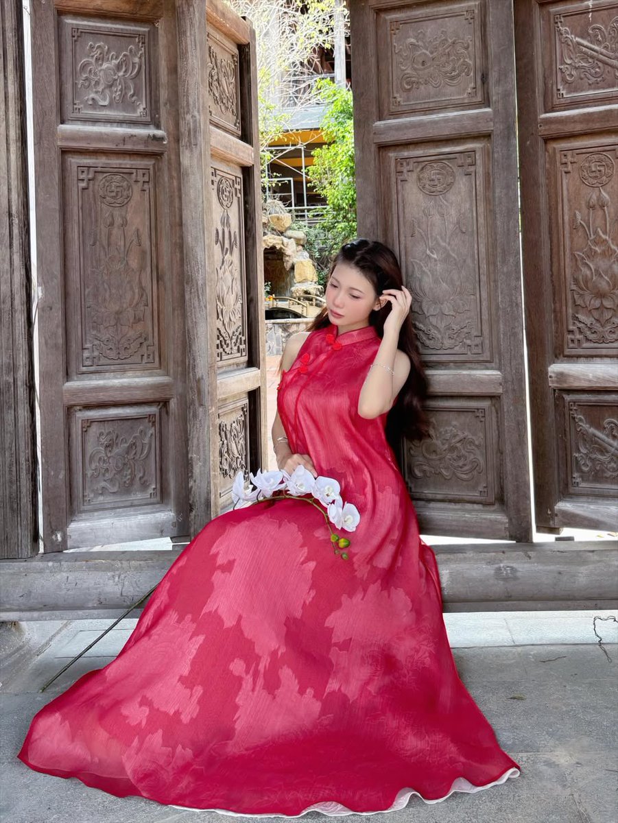 LeThiKimTuyen25's tweet photo. Happy New Year 🎇🧧 https://t.co/fkgT2vDsai