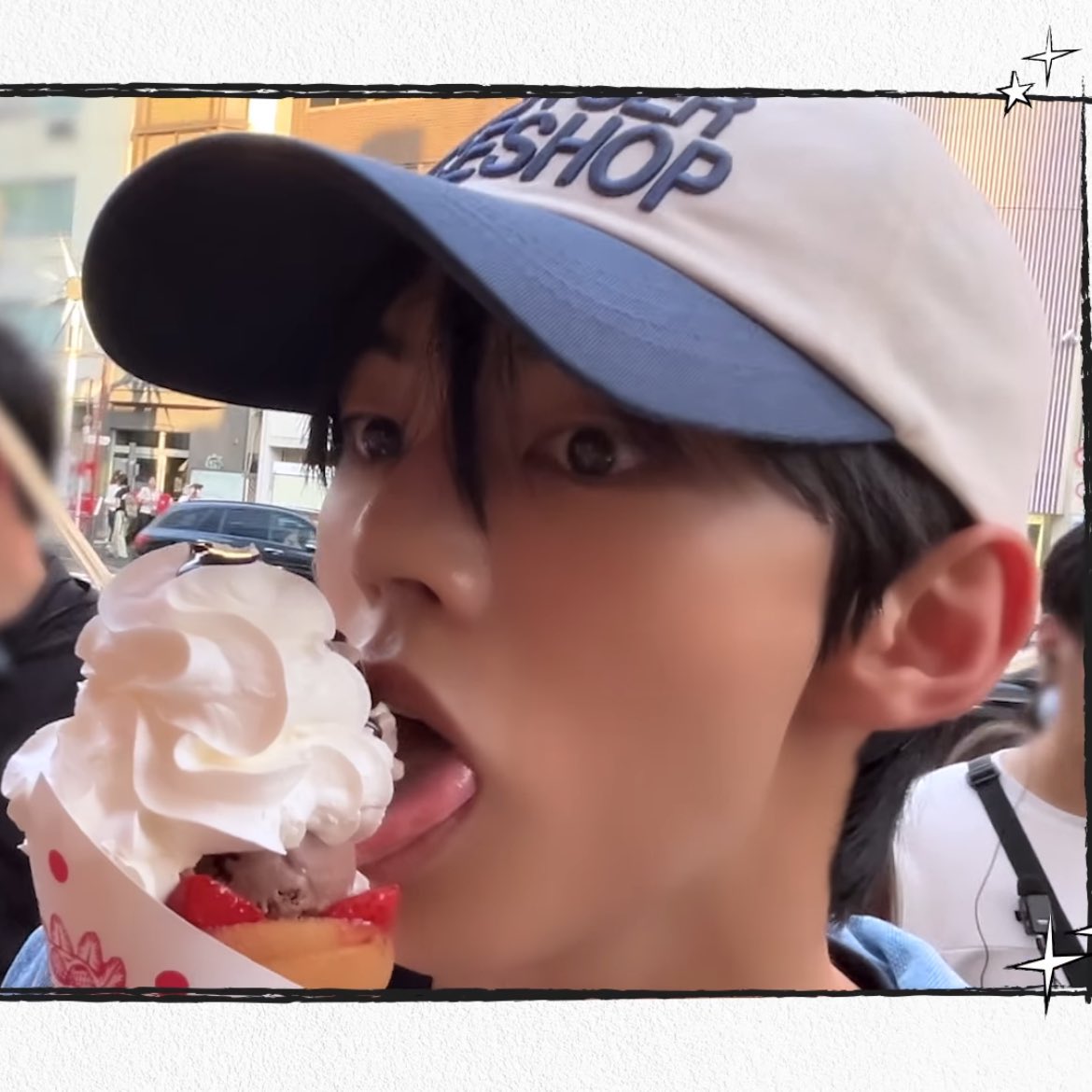 fromdohoon's tweet image. How lucky his boyfriend is… he really knows what he’s doing ☺️🫣🫢