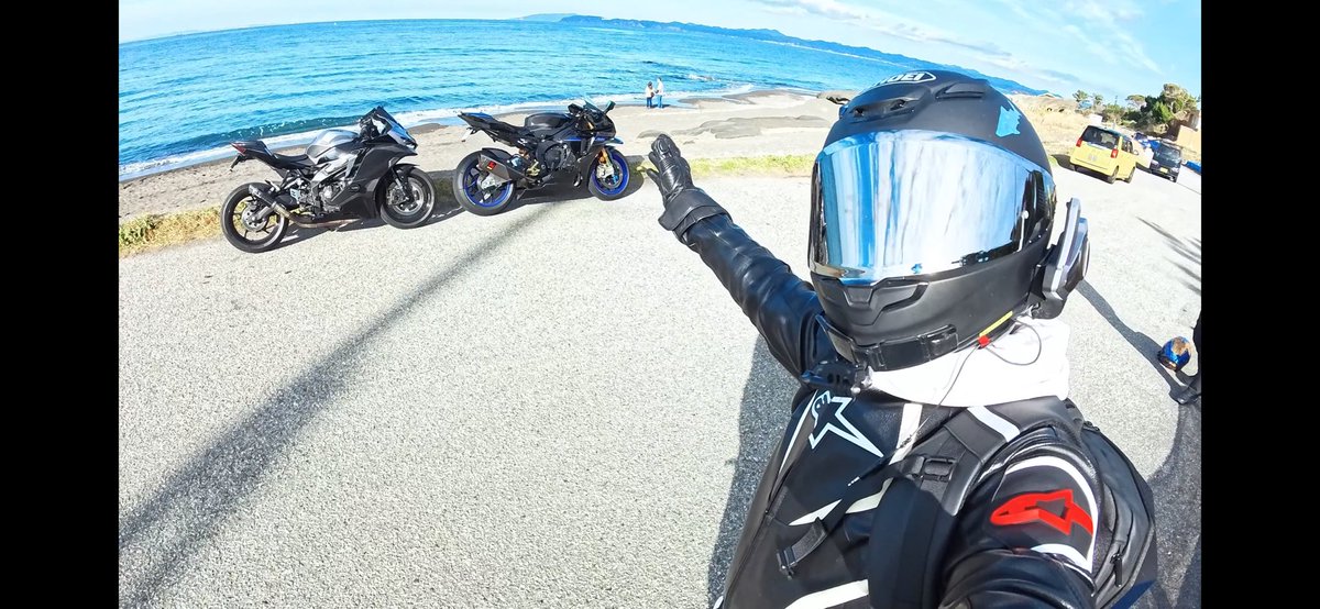 年取ったの忘れてた！ 名前ームゥ 性別ー男 年齢ー24ﾁｬｲ 住みー山梨県