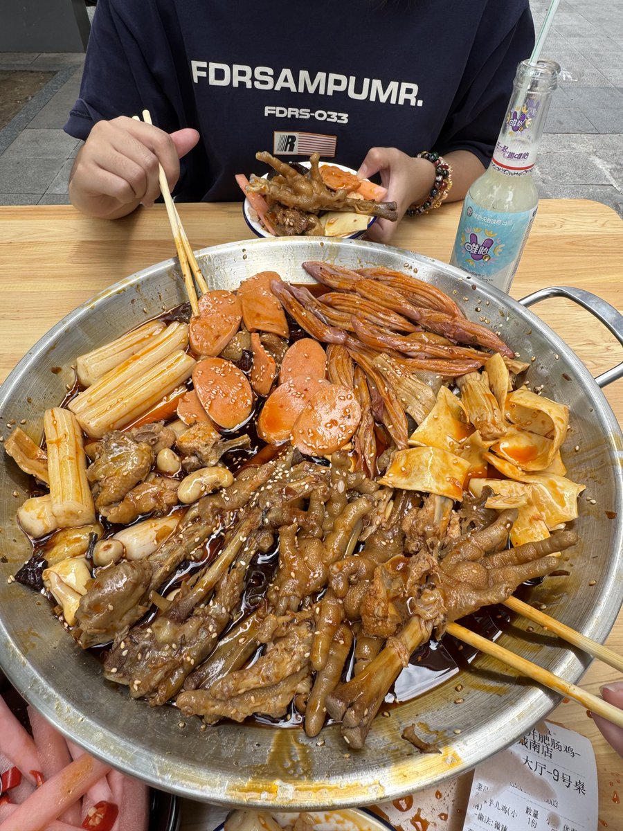 xue Wang (互fo互赞) tweet media