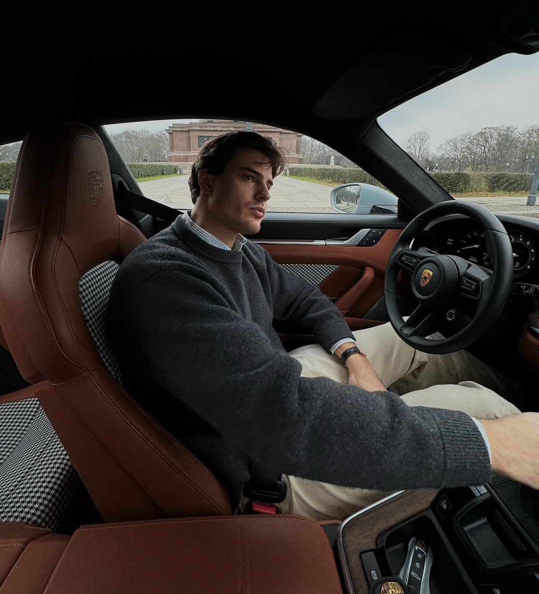 chrismolt_98's tweet image. ⠀
⠀
⠀⠀        𝙇𝙤𝙤𝙠𝙞𝙣𝙜 𝙛𝙤𝙧 𝙩𝙝𝙚 𝙟𝙖𝙘𝙠𝙥𝙤𝙩 𝙖𝙜𝙖𝙞𝙣. ㅤ

⠀