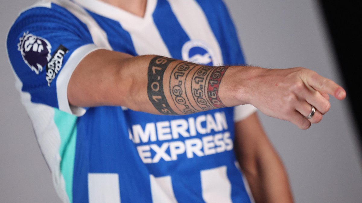 We recognise those tattoos... 👀