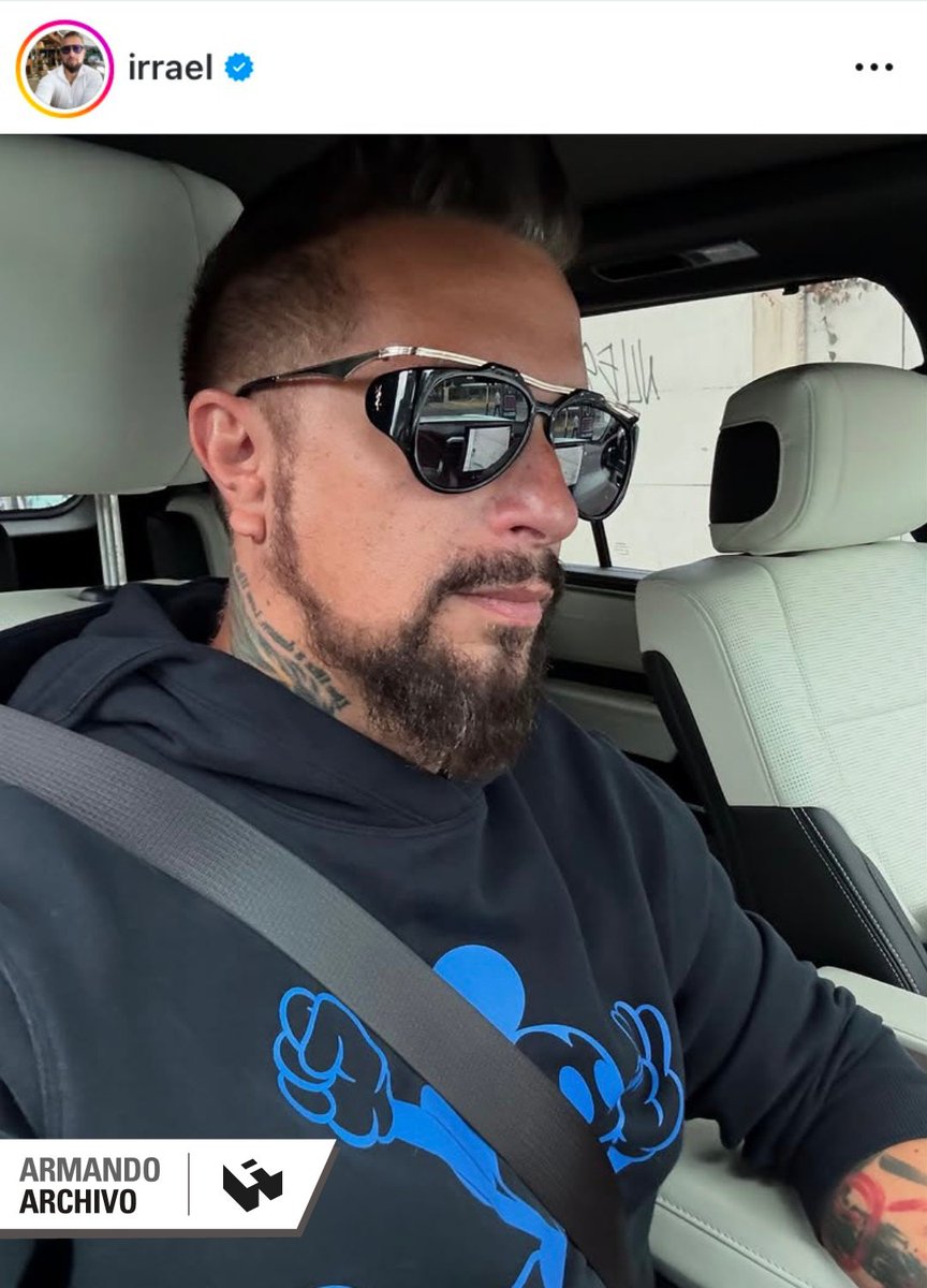 ArmandoInfo's tweet image. CLX, uno de los equipos de la Liga Monumental, es una iniciativa del influenciador de RRSS Irrael Gómez. En 2022, Gómez fue señalado por la familia del inspector del CICPC, Oscar Pérez, como el delator de Pérez y su grupo de rebeldes #armandoHistorias2025 bit.ly/4mqNU0V