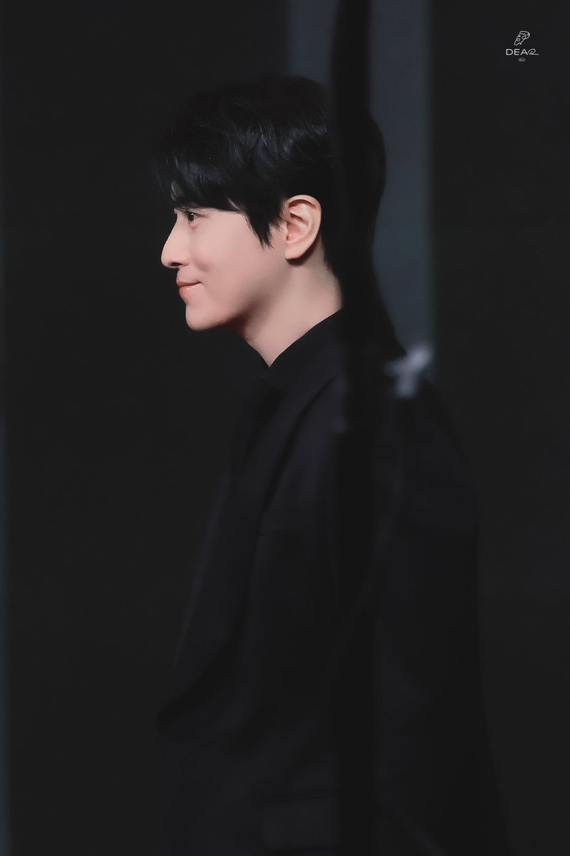 251231 SBS 연기대상 #이준혁 

옆모습이 깜고자나 🐈
