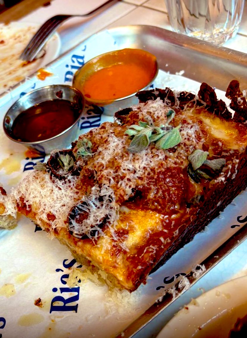 Ria’s -  Fouberts Place

Pizza pie - Detroit style pizza whatever it is…Very very good