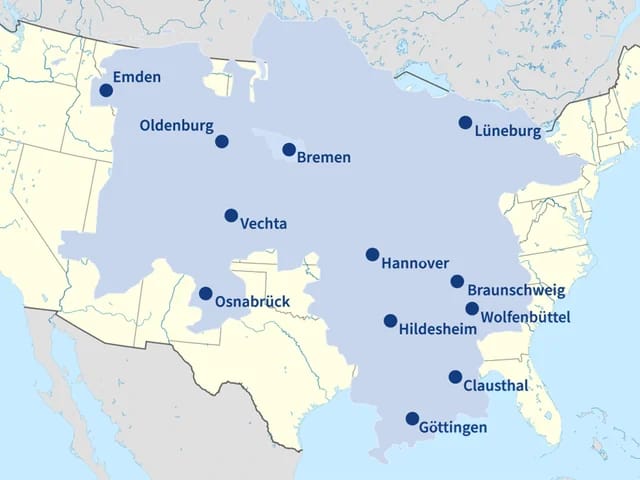 Adrianhartg's tweet image. Immer wieder krass, wie man die Größe von Niedersachsen unterschätzt.