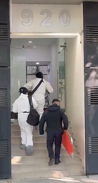 🚨 Reportan muerte de un hombre de 67 años en la colonia Álamos, alcaldía Benito Juárez

Habría caído de las escaleras durante el desalojo por el #temblor de magnitud 6.5 de este viernes

#Sismocdmx #AlertaSismica