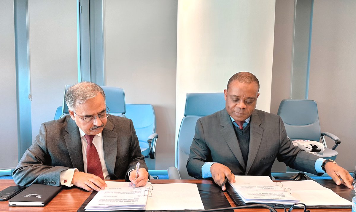 Developing-8 (D-8) tweet media