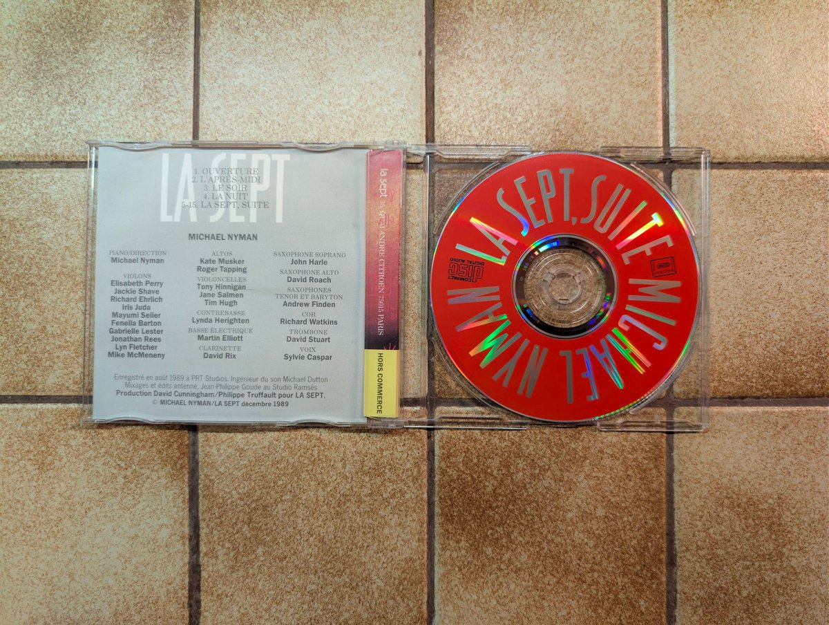 Facy5's tweet image. Petit cadeau de Noël à moi-même.