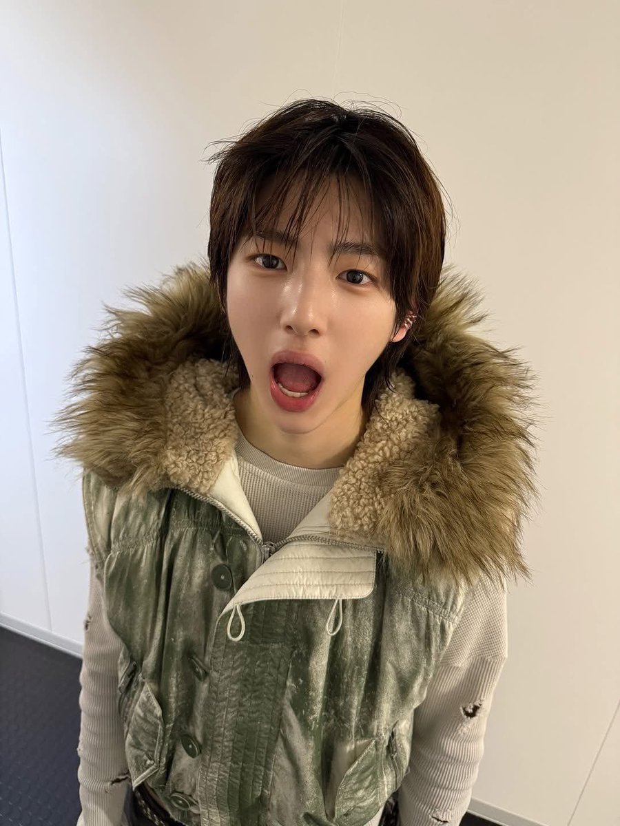 Happy birthday 🎂🐢

#JUHOON #주훈 #HappyJuhoonDay
#JJumpingToEighteen #주훈생일_한펌프