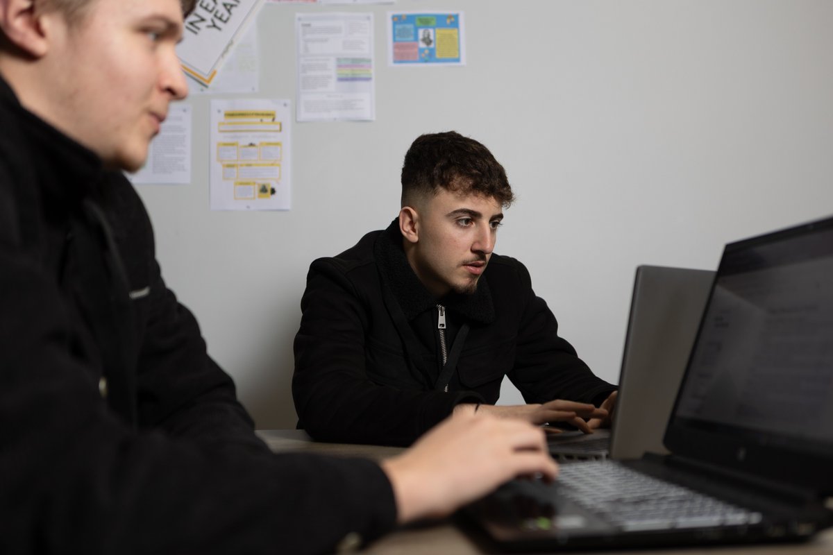 Castleford College tweet media