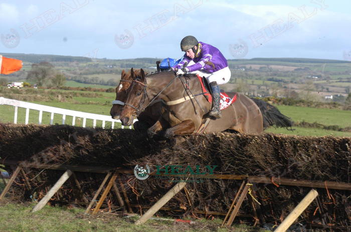 patcashhealy's tweet photo. Lisgoold PTP  1-January-2006  @Lisgooldp2p
#20yearsago #archives #fromthearchive #memories #HorseRacing #HealyRacing #ReelingInTheYears
The Empty Tin and @DerekOConnor82 win for owner M Finlay and trainer Liam Burke.
(c)https://t.co/voWGTccO7K https://t.co/iAQICOTh8f
