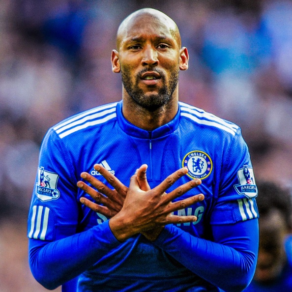 eurofootcom's tweet photo. 🇫🇷🔵 18 years ago today, Nicolas Anelka signed for Chelsea. ✨

He won 4 trophies at Chelsea and also won the 2008-09 Premier League Golden Boot! 🏆 https://t.co/SNjMDKntwl