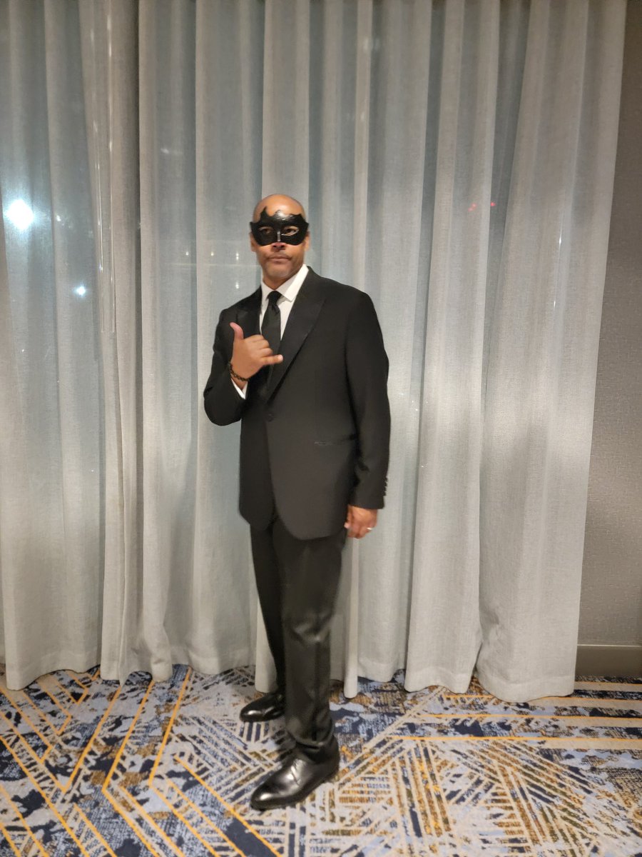 Kenneth Magee tweet media