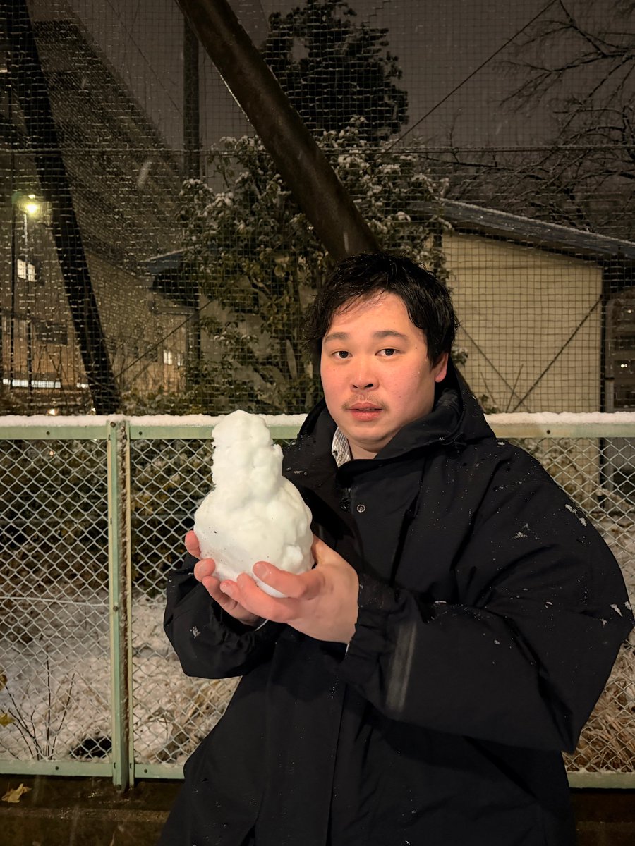narururu155's tweet photo. 雪だるま作りました https://t.co/zqdXguwFvU