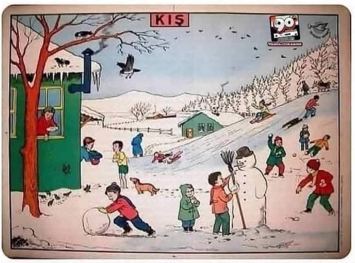 Kaç yaşına geldim, ilkokuldaki sınıf panosundaki kış resmi kadar huzur veren bir şey görmedim… ❄️

İlkokul sınıf panolarındaki mevsim tabloları, her detayıyla huzur verir: karın yumuşaklığı, çocukların oyunları, beyaz örtüyle kaplı ağaçlar, o sessiz ve dingin atmosfer…