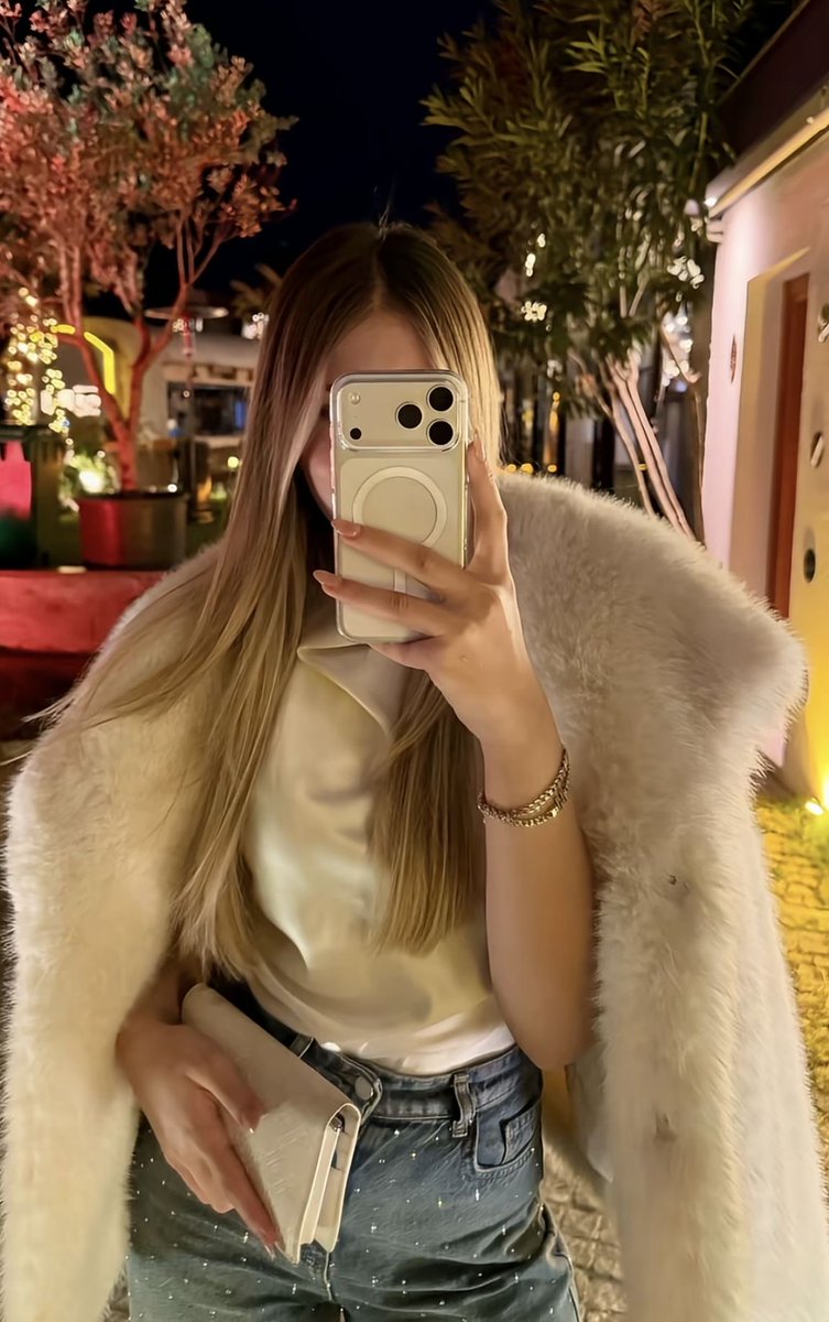 Shweta💄 tweet media