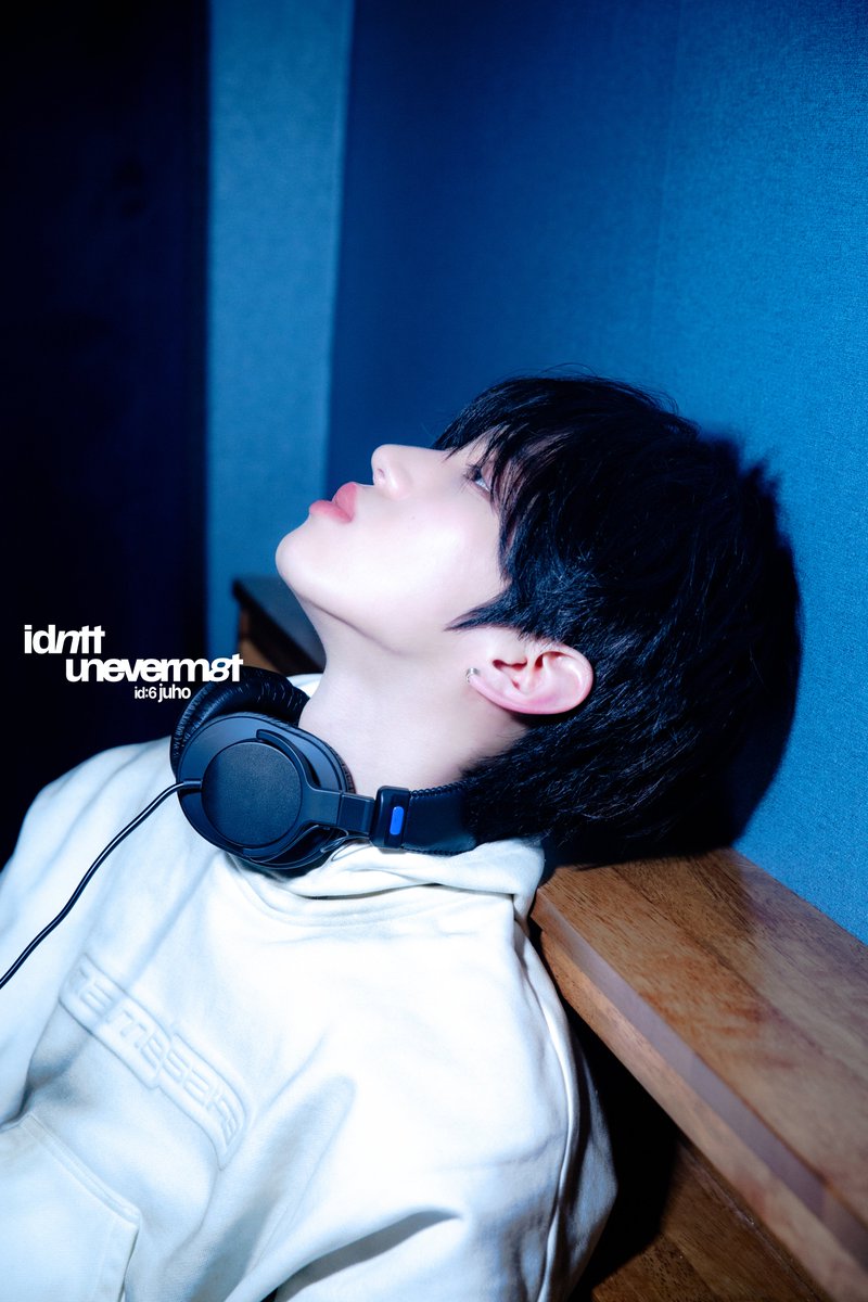 idntt_cosmo's tweet photo. idntt <yesweare>
Concept Photo Home Boy A ver.

id6 kimjuho

2026.01.05 6PM KST

#idntt #아이덴티티 #アイデンティティ
#unevermet
#김주호 #kimjuho https://t.co/Fz27Y2Hawh