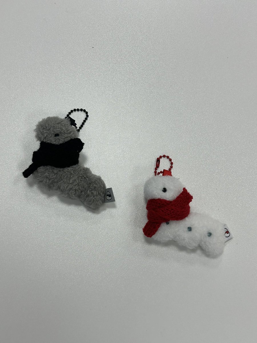 윗치폼에서 예약 판매 하구 있슴미다!