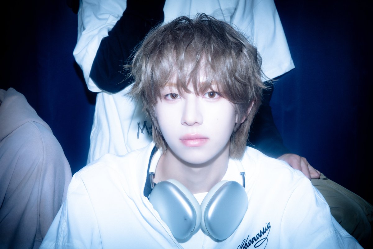 idntt_cosmo's tweet image. idntt &amp;lt;yesweare&amp;gt;
Concept Photo Home Boy A ver.

id12 parknuri

2026.01.05 6PM KST

#idntt #아이덴티티 #アイデンティティ
#yesweare 
#박누리 #parknuri