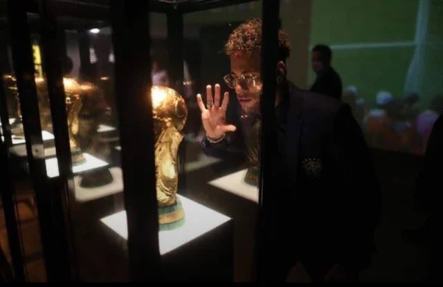 msivyinmisery's tweet image. how it feels to see my dream bags on farfetch