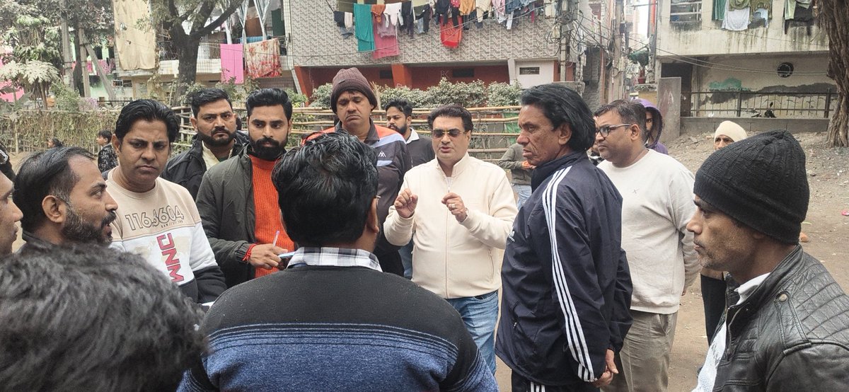 mukeshahlawatap's tweet image. जनसुविधाओं को बेहतर बनाने के लिए ऐसे निरीक्षण आगे भी लगातार किए जाते रहेंगे।

#EBlock #Sultanpurmajra #निरीक्षण #MukeshAlahawat