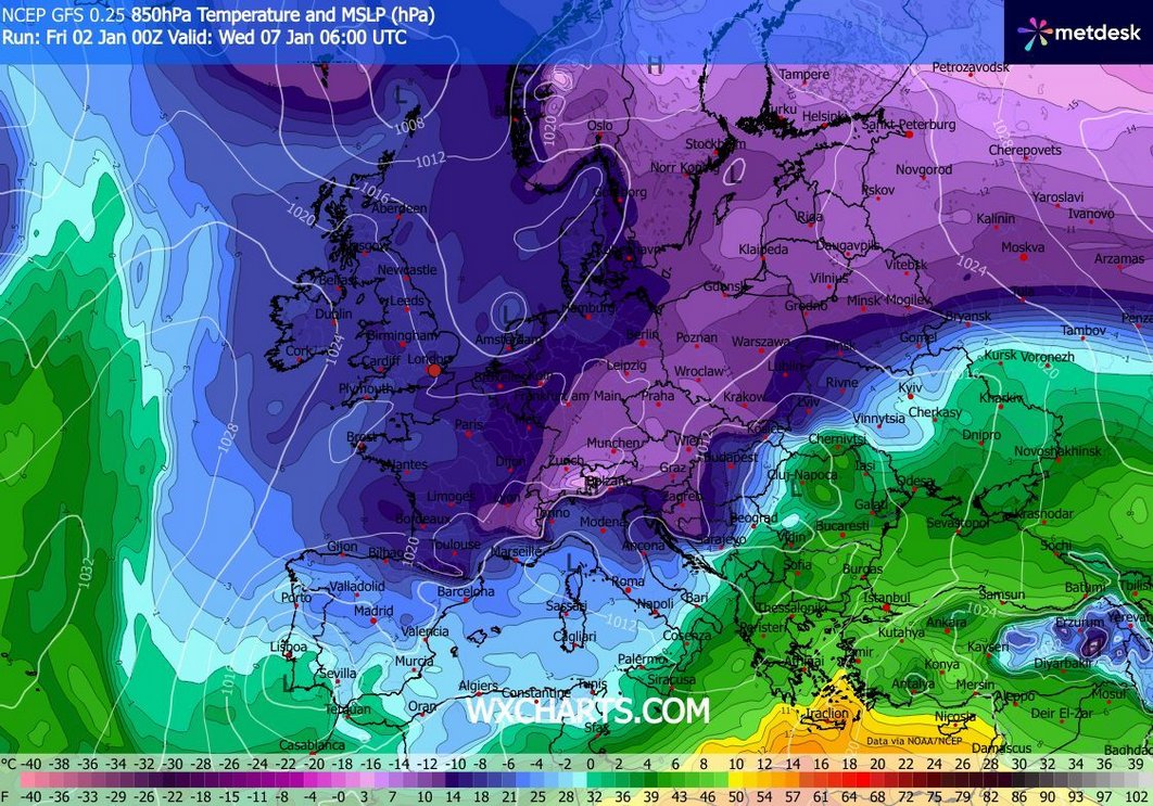 MMmarco0's tweet image. Buongiorno a tutti. Freddo e neve a quote molto basse all’orizzonte.

Mentre ci apprestiamo a vivere un paio di giorni all’insegna del maltempo, specialmente sulle regioni centrali della Penisola, a causa dell’arrivo di correnti umide che faranno momentaneamente rialzare le…