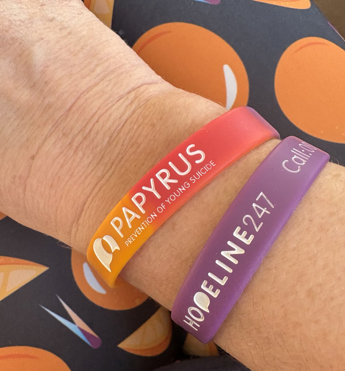 Rowland1Helen's tweet photo. While tidying weights at the gym, a lady asked about my wristbands.I said I was a volunteer for @PAPYRUS_Charity
and how they raise awareness of #HOPELINE247. She didn’t want one, but thanked me and said she’d tell others. Sometimes awareness starts with a conversation 💜 https://t.co/D2BJ3cQAV3