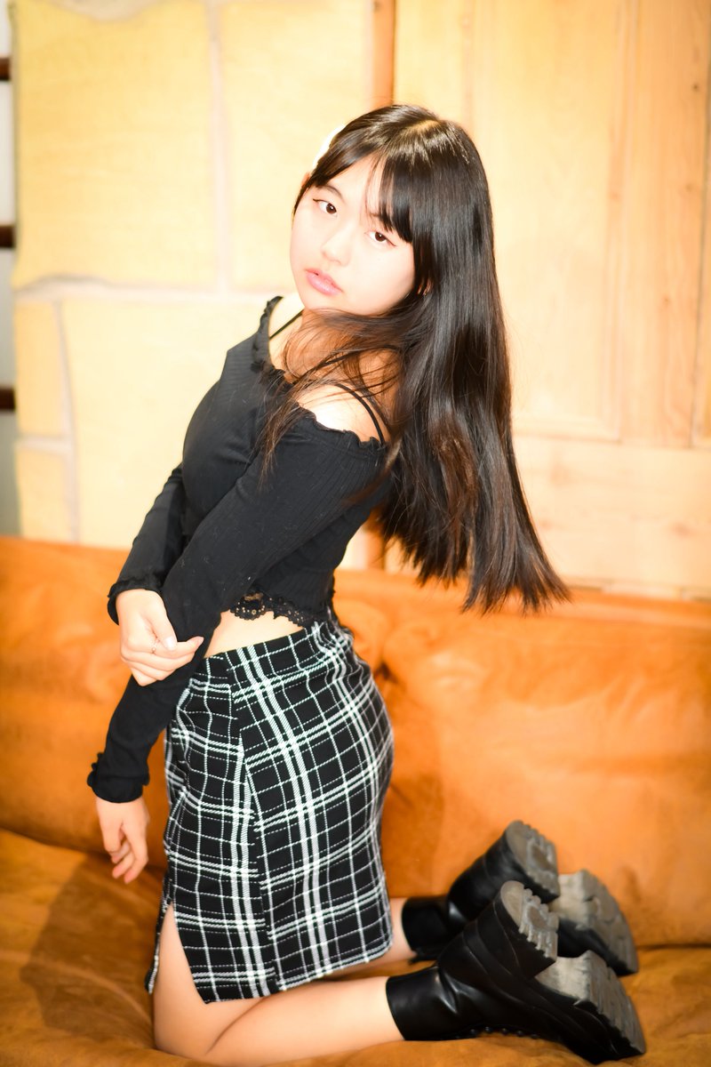 20251227 TIP撮影会@押上ポルト からだやらかいよね♬♬ ららちゃん