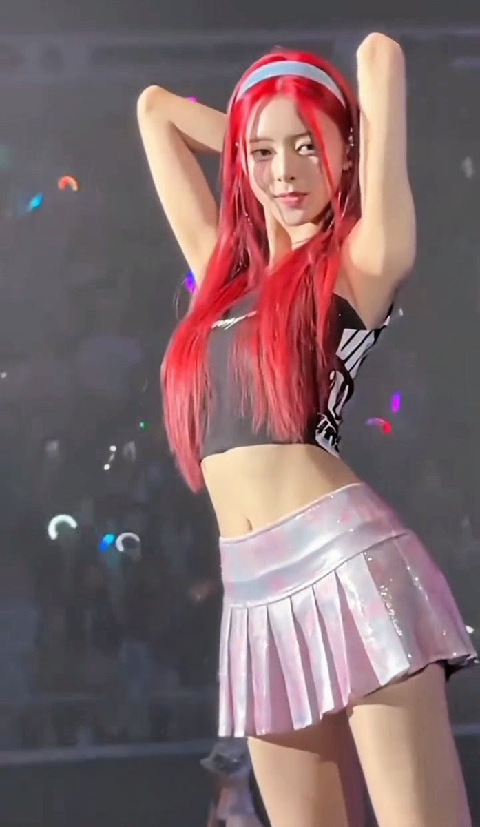 panst2000's tweet image. #𝑖𝑡𝑧𝑦 #𝑌𝑢𝑛𝑎 #유나