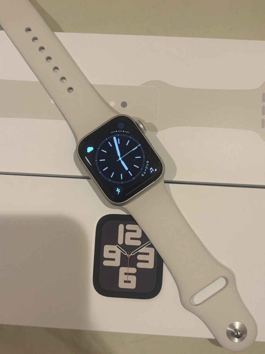 今日は昨日のリベンジで2日から営業開始のビックカメラに福箱買いに行ったらApple watchの福箱に当選した
内容は2万5千円でse2だったからある程度はお得かな？
初めてのスマートウォッチだからどんなもんか楽しみ