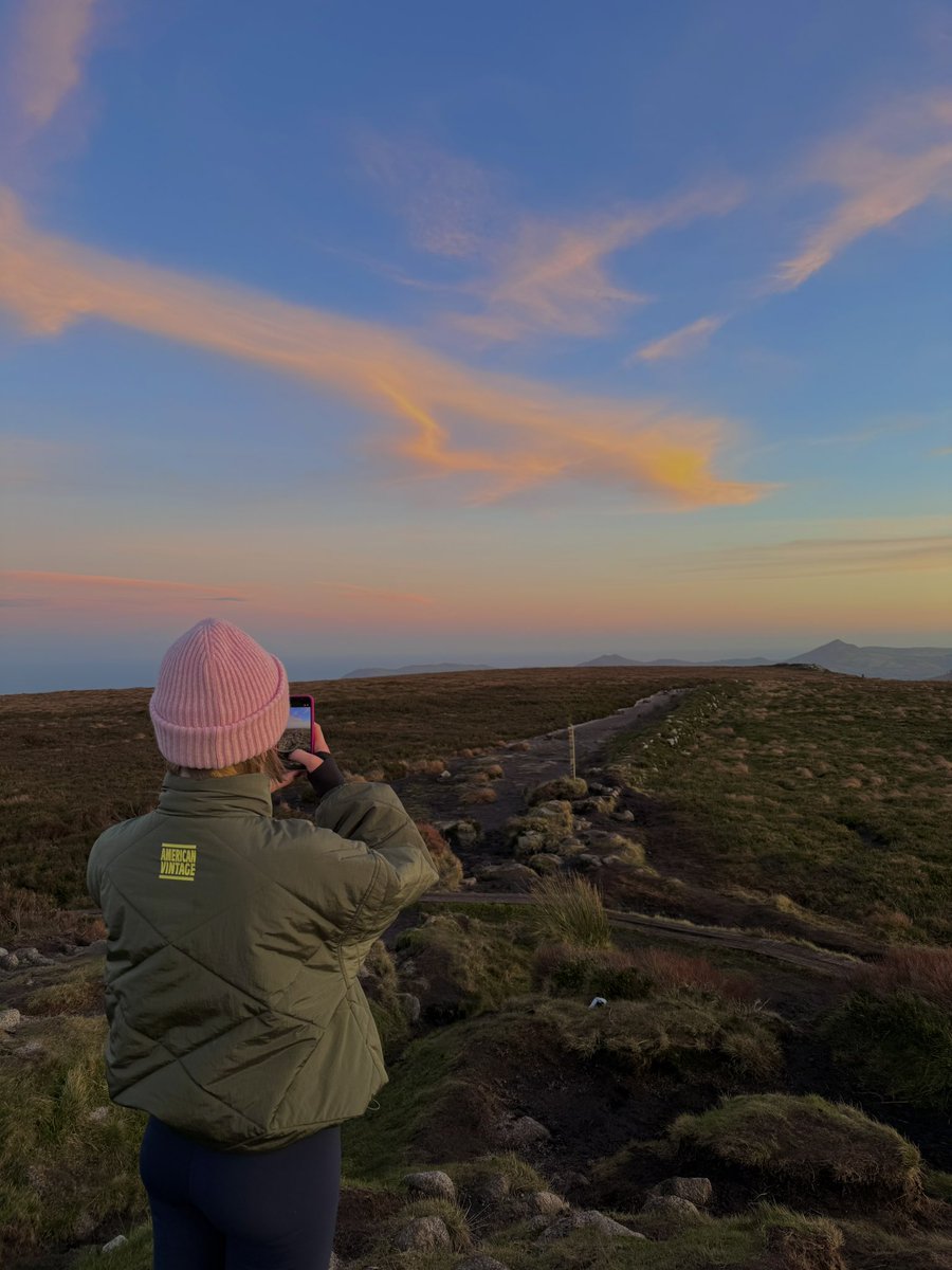 WereLikeTheView's tweet image. I Love Living Near The Mountains