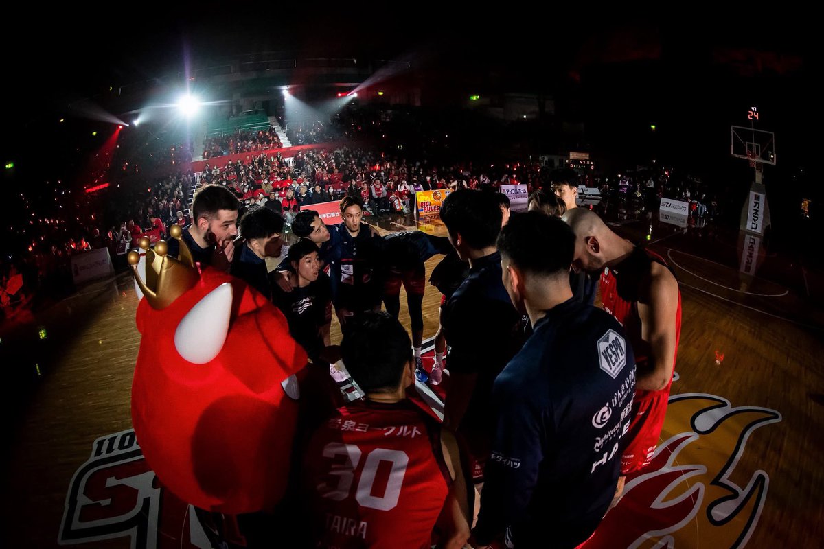 新年あけましておめでとうございます🎍

早速、明日が2026年の初試合です！
チーム一丸となって全力で戦います🔥

今年もよろしくお願いします！

#岩手ビッグブルズ