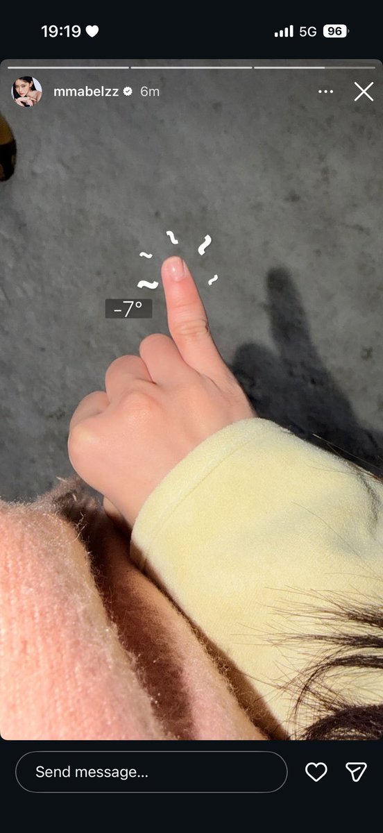 heyiammuay's tweet image. มาเบลนิ้วบวมทุกปี อากาศแกล้งนิ้วชีตลอดเลย