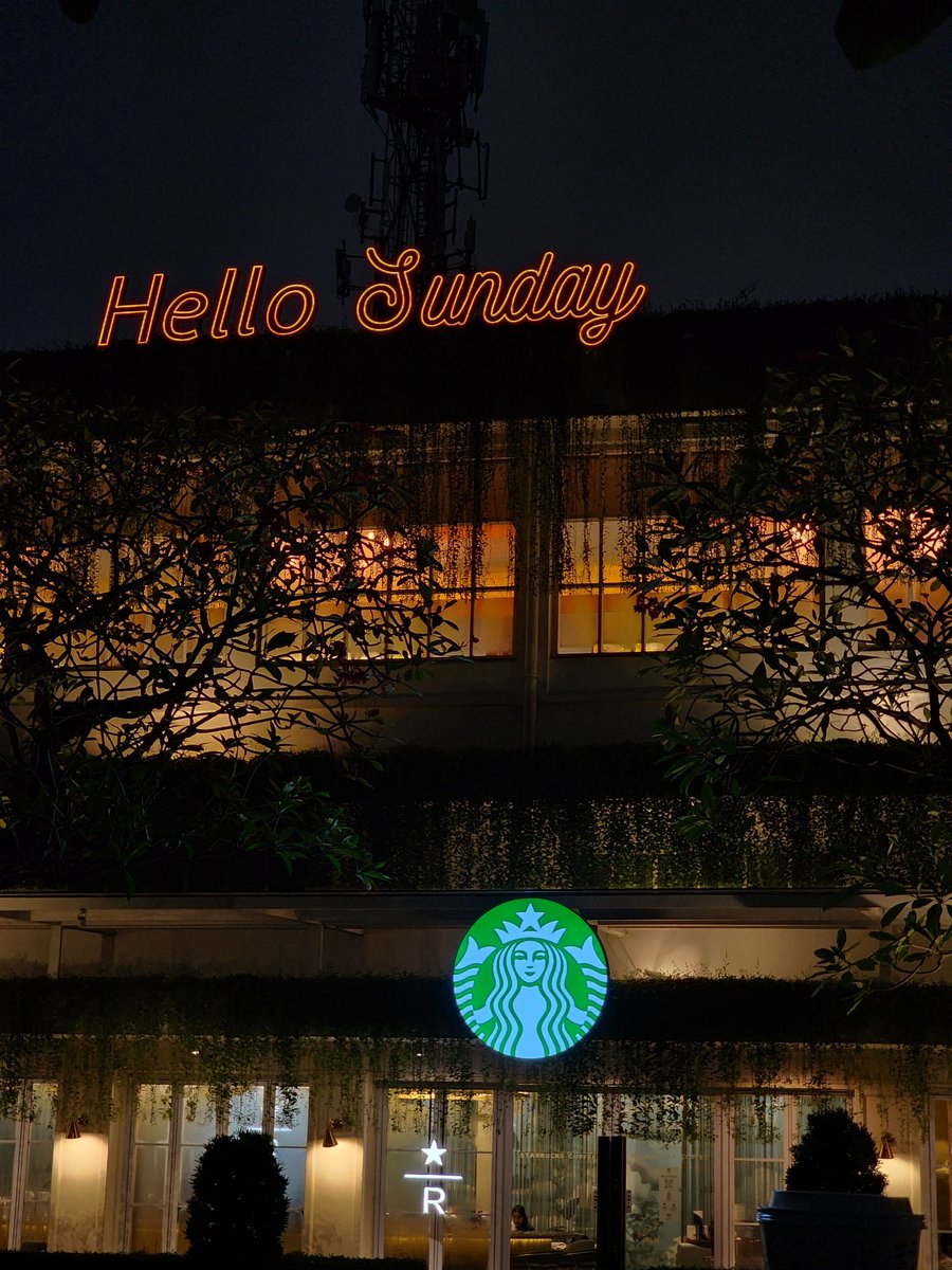 liamderivan's tweet image. Selepas hujan, mari mencari kelegaan. Sebentar.