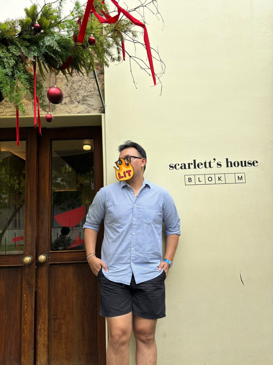 ploopied's tweet image. selalu overstimulated di blok m