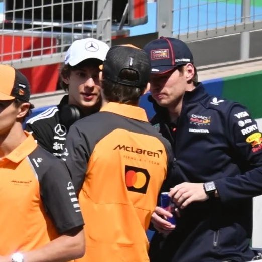 piastriace's tweet image. my prediction for 2026 is 81312 podium