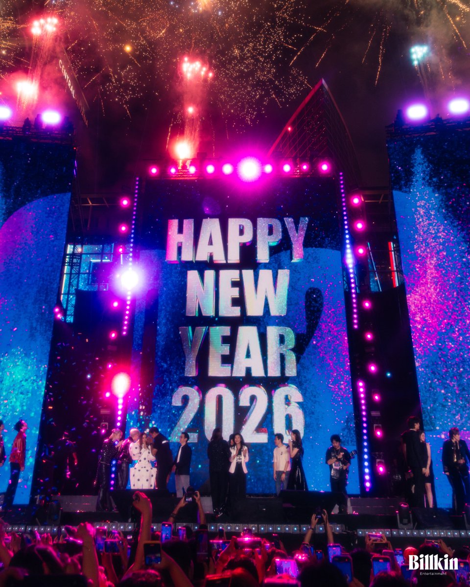 HNY! รวมภาพความสนุกจากงาน centralwOrld Bangkok Countdown 2026 ขอบคุณทุก ๆ คนที่มาสนุกด้วยกันทุกปี 🧡 #CTWCountdown2026XBILLKIN 

CTW COUNTDOWN WITH BILLKIN 
#centralwOrldCountdown2026
#CentralCountdown2026 #centralwOrld 
#Bbillkin