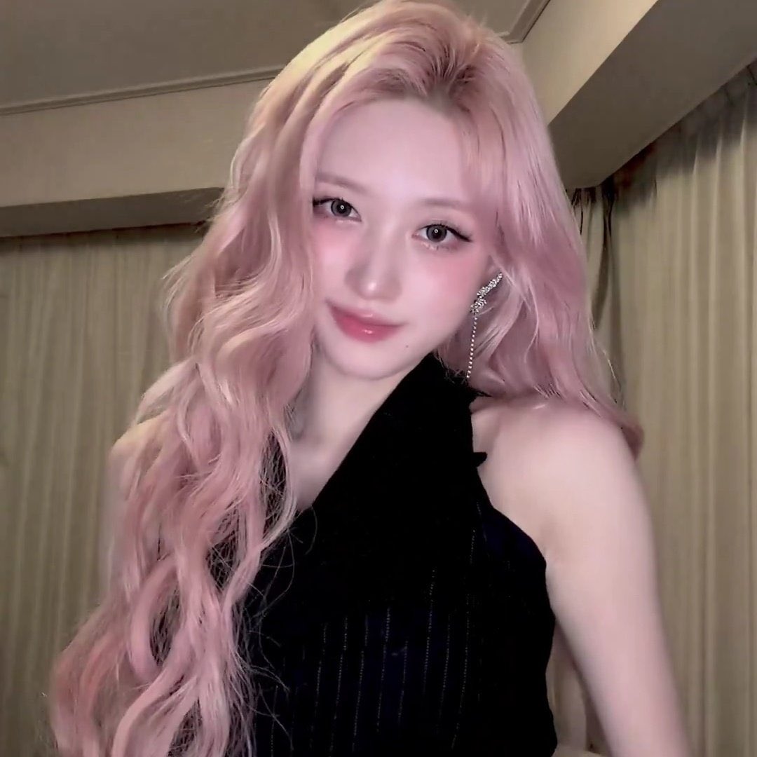 fallkiyo's tweet image. 여자의 성장이란,