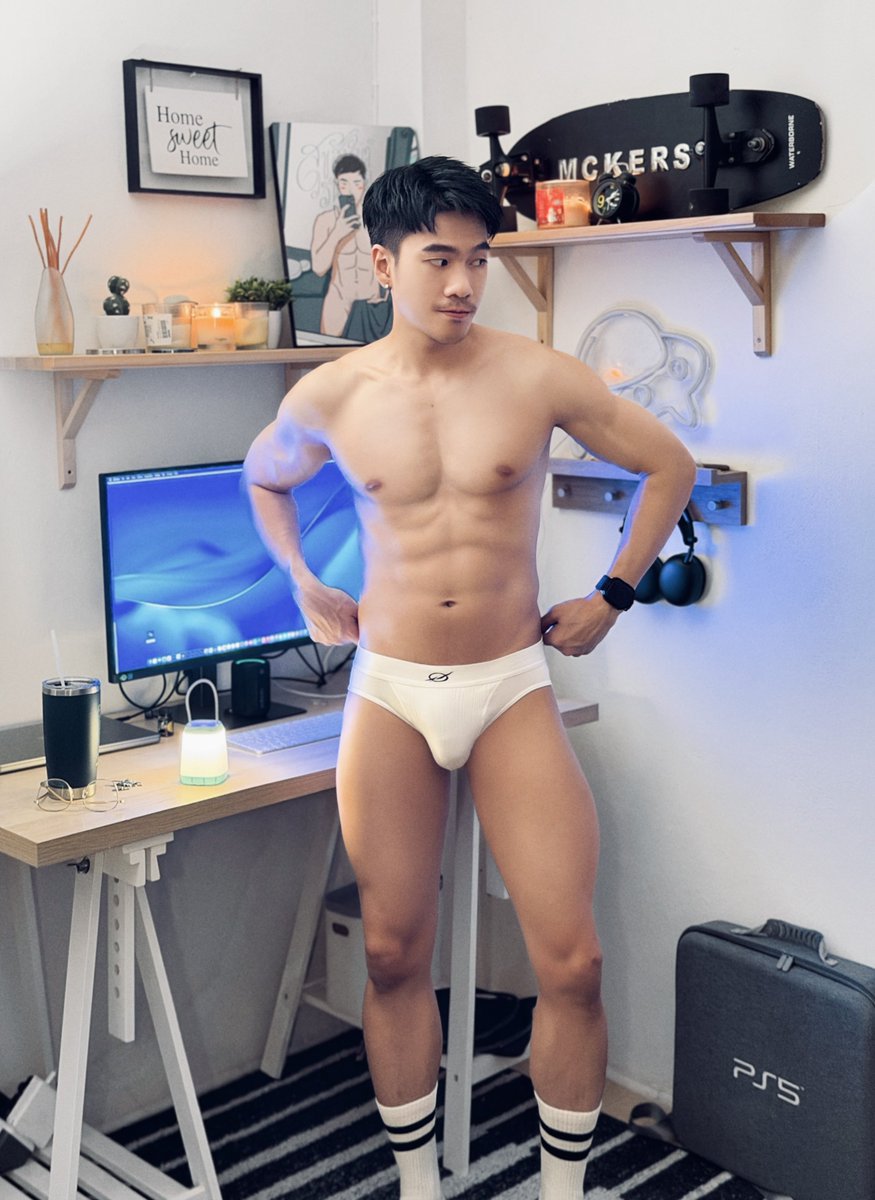 จะไปไหนก็บอก พี่ไม่หลอกเราไปสี้ดอก😆