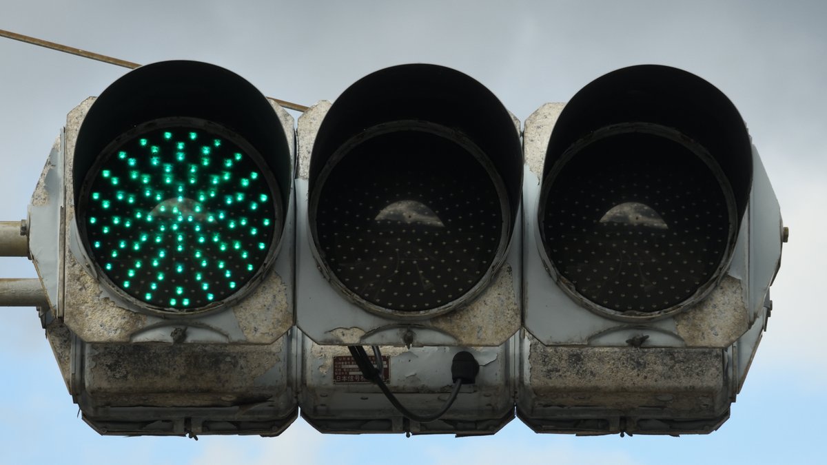 この交差点(ていうか押しボタンの無い信号付き横断歩道)のNS ED1153A