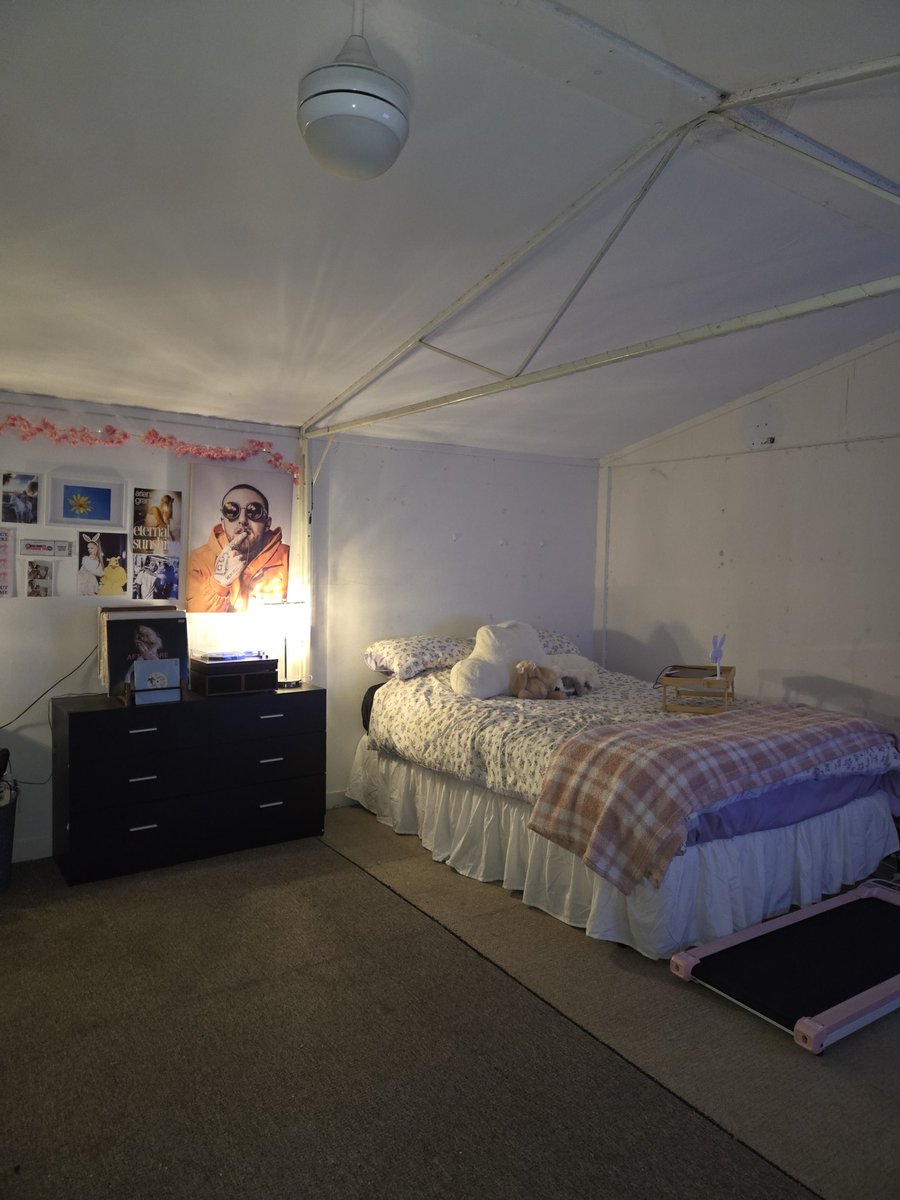 steviestipplin's tweet image. fuck depression 😌💖