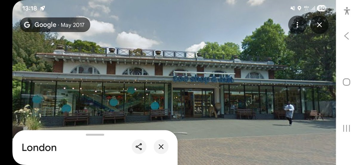 Robin Hall tweet media