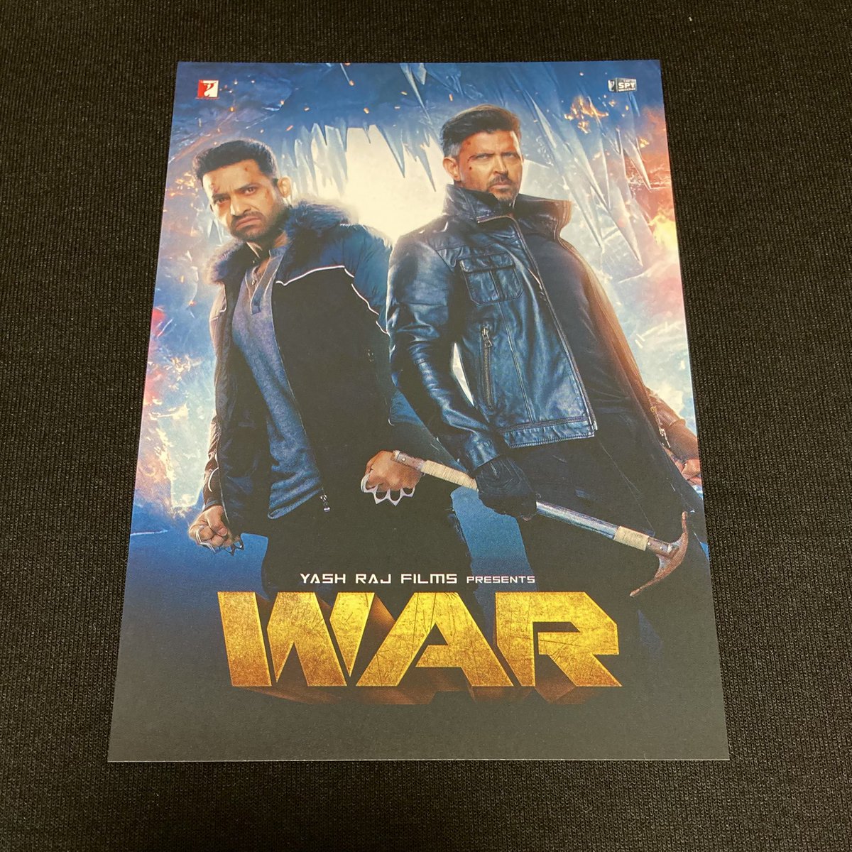 「WAR／バトル・オブ・フェイト」鑑賞。

今年一発目はド派手なインド映画でスタート！

途中でWAR 2って出てたのが謎だったから調べたら1があったみたい…前半の数十分は1の総集編だったのかな？
でも内容がわかりやすかったし、170分を長く感じさせない展開でめちゃくちゃ楽しかった！