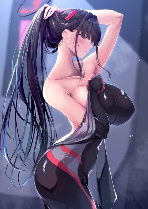 #2025年自分が選ぶ今年の4枚 
黒髪ばかり描いてた気がします 