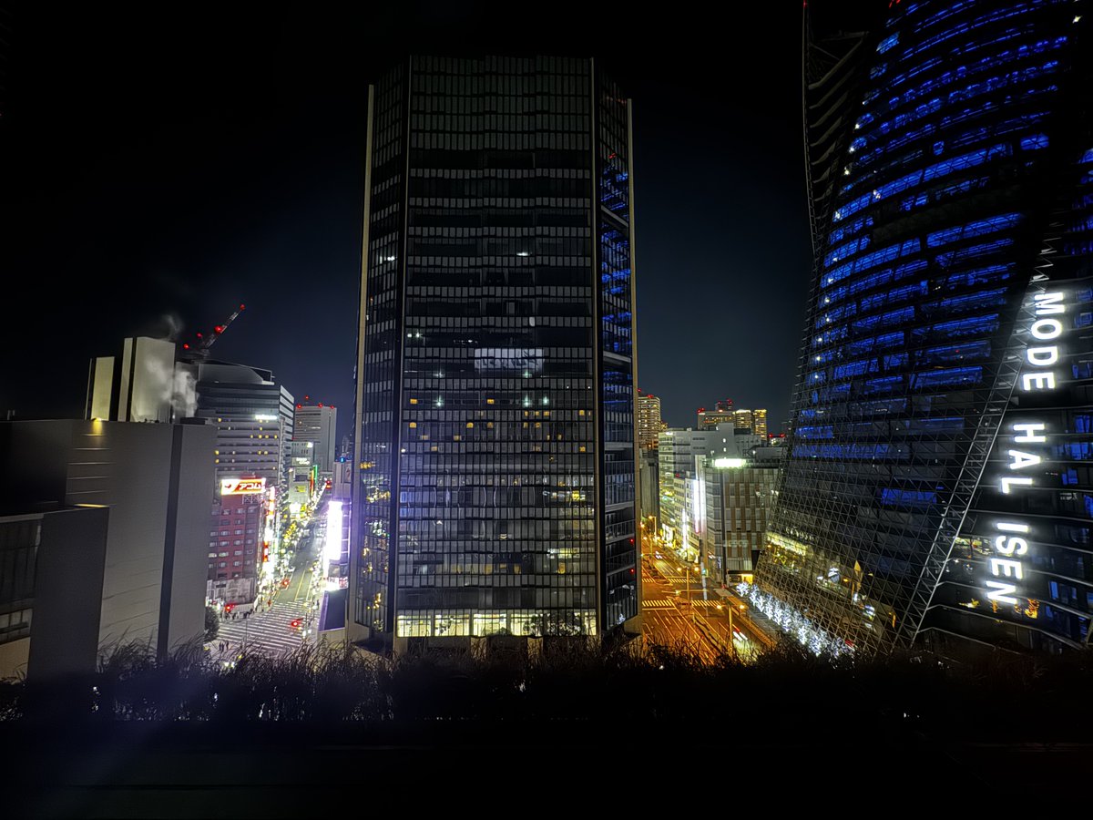 名古屋の滞在先に到着
同じ愛知でも豊橋から名古屋は1:30もかかるのです😥😮‍💨

明日からタカシマヤの初売り
そしてハンズ
ミネラルロマンスの後半が始まります
2026年最初の出店は地元からスタート‼️