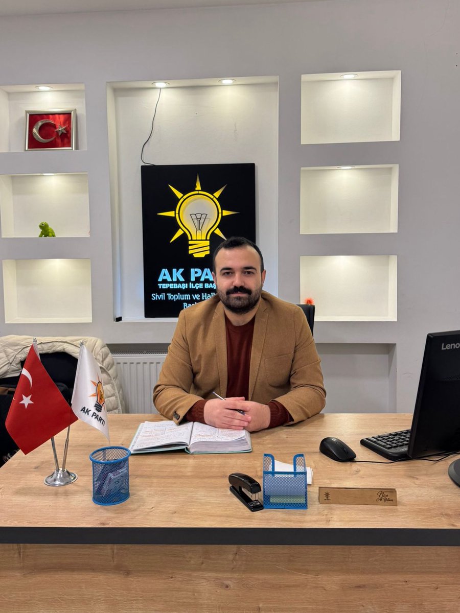 Bugün AK Parti Tepebaşı İlçe Başkanlığımızda nöbetçi Yönetim Kurulu Üyemiz Zeyd Keskin'dir .

Soru, görüş ve önerileriniz için İlçe Başkanlığımıza bekleriz.

📍 Adres: Hacı Ali Bey Mahallesi, Sakarya 1. Caddesi, No: 60